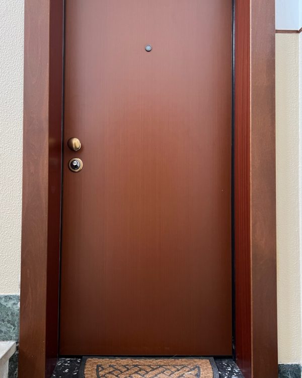 Portoncino Ingresso 15